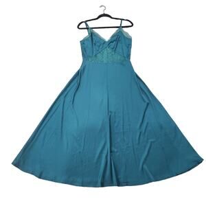 Satin emerald green Floral Lace Hollow Out Cami Midi Dress
NWT womens Large